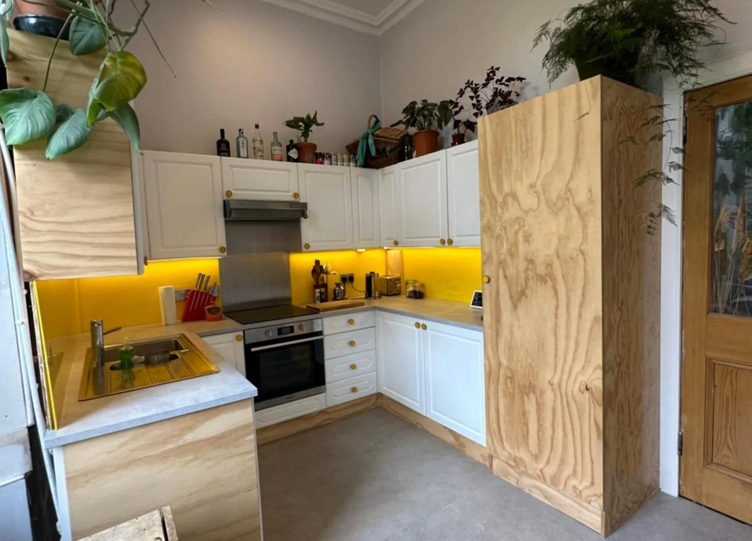 Quirky Apartment In Leith Edinburgh
