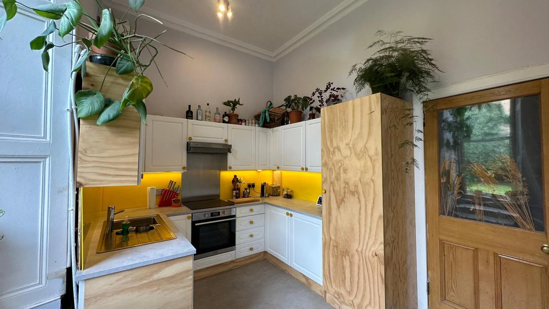 Quirky Apartment In Leith Edinburgh 0*,